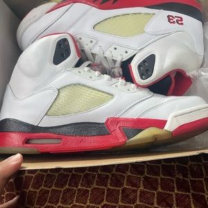 Jordan 5 retro fire red 2006 read add